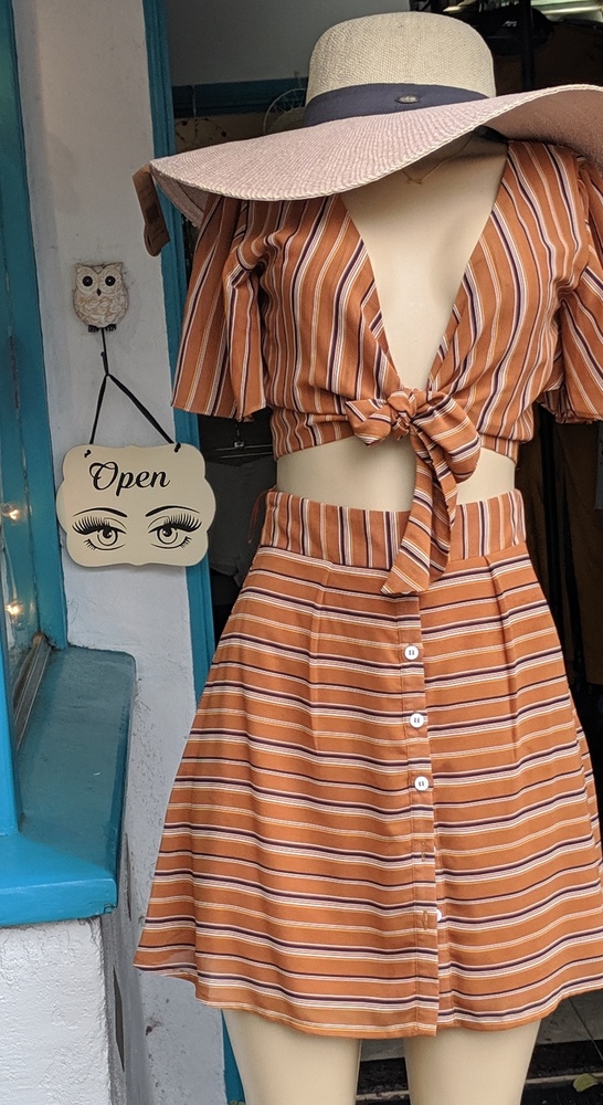 Skirt set